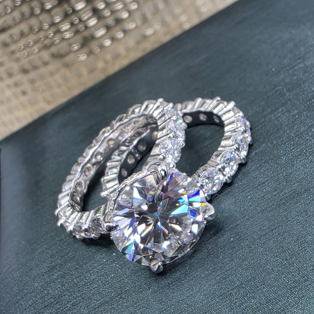 💎 9CTW 🔥 FIRE Moissanite Ring Set. Round-Cut. Platinum Plated S925